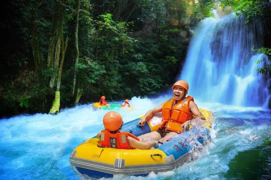 清远超好玩的漂流点大集合！在炎热天气里，一起感受落差带来的腾飞~